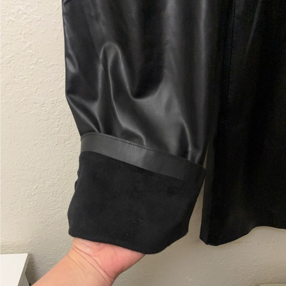 Zara Black Faux Leather Wide-Leg Pants - Picture 9 of 10